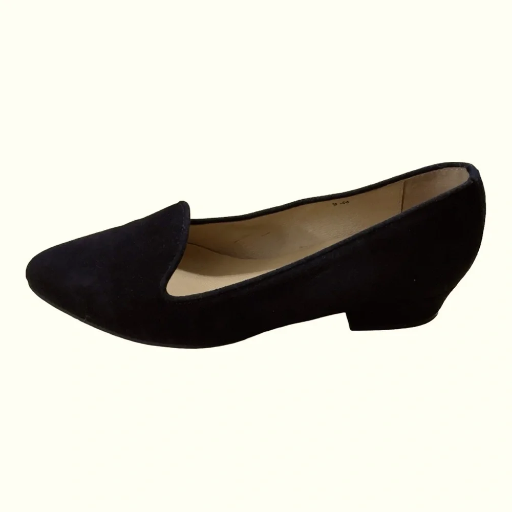 Sesto Meucci Black Suede Low Heel Slip On Almond Toe Flats 9N Made in Spain